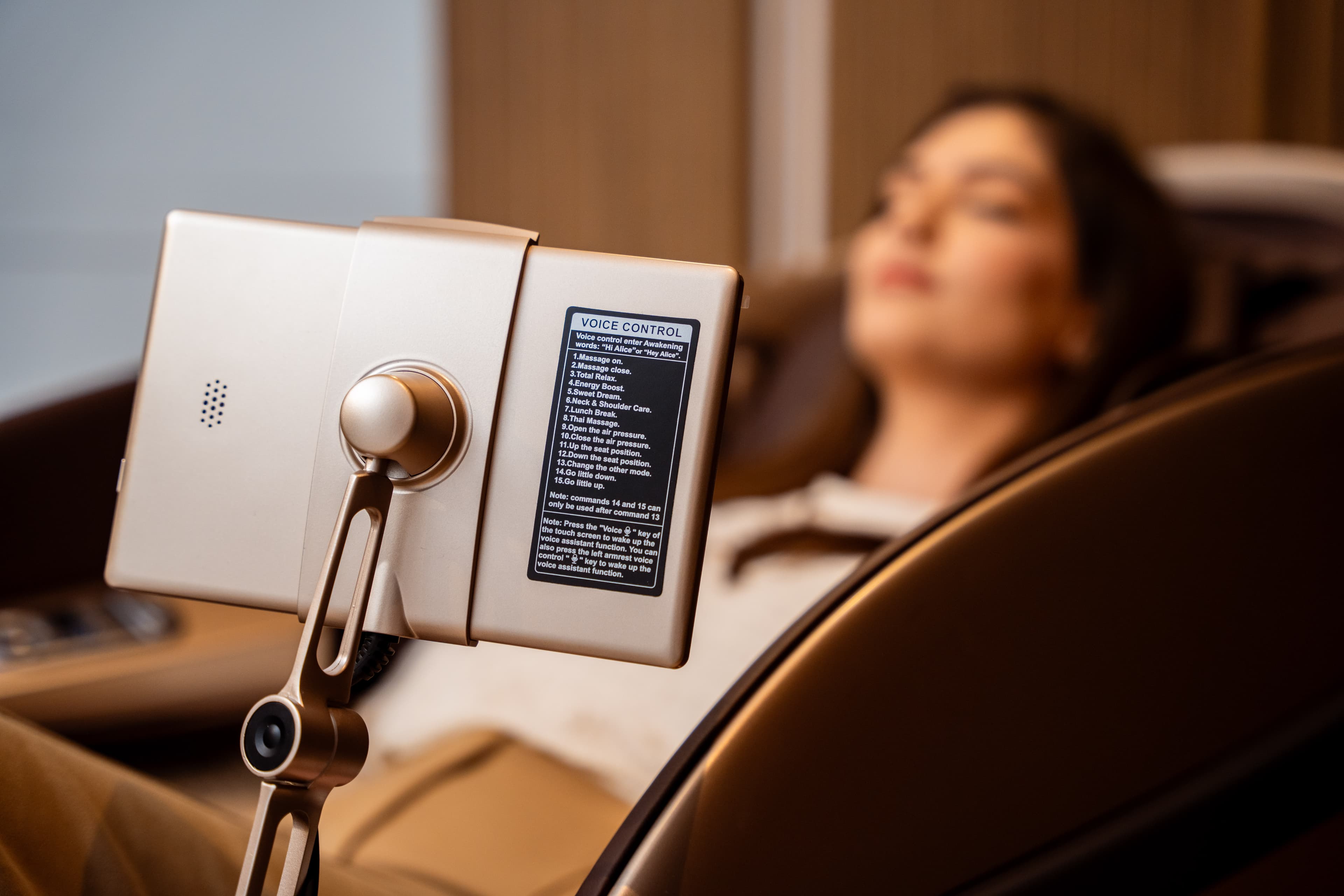 Tablet multifunzionale e comando vocale