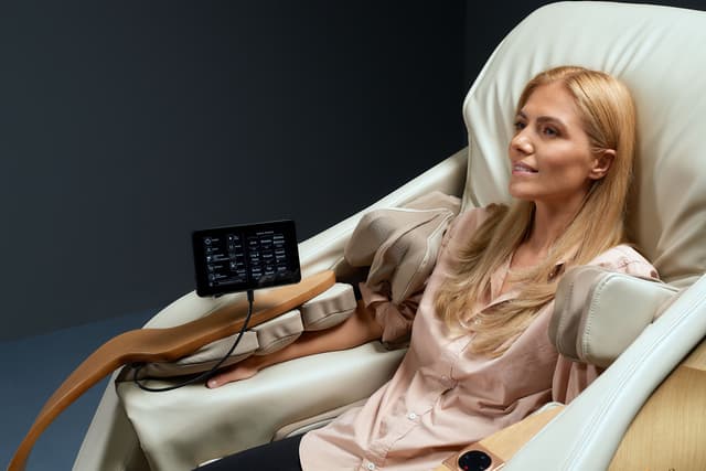  Poltrone massaggianti giapponesi D.CORE