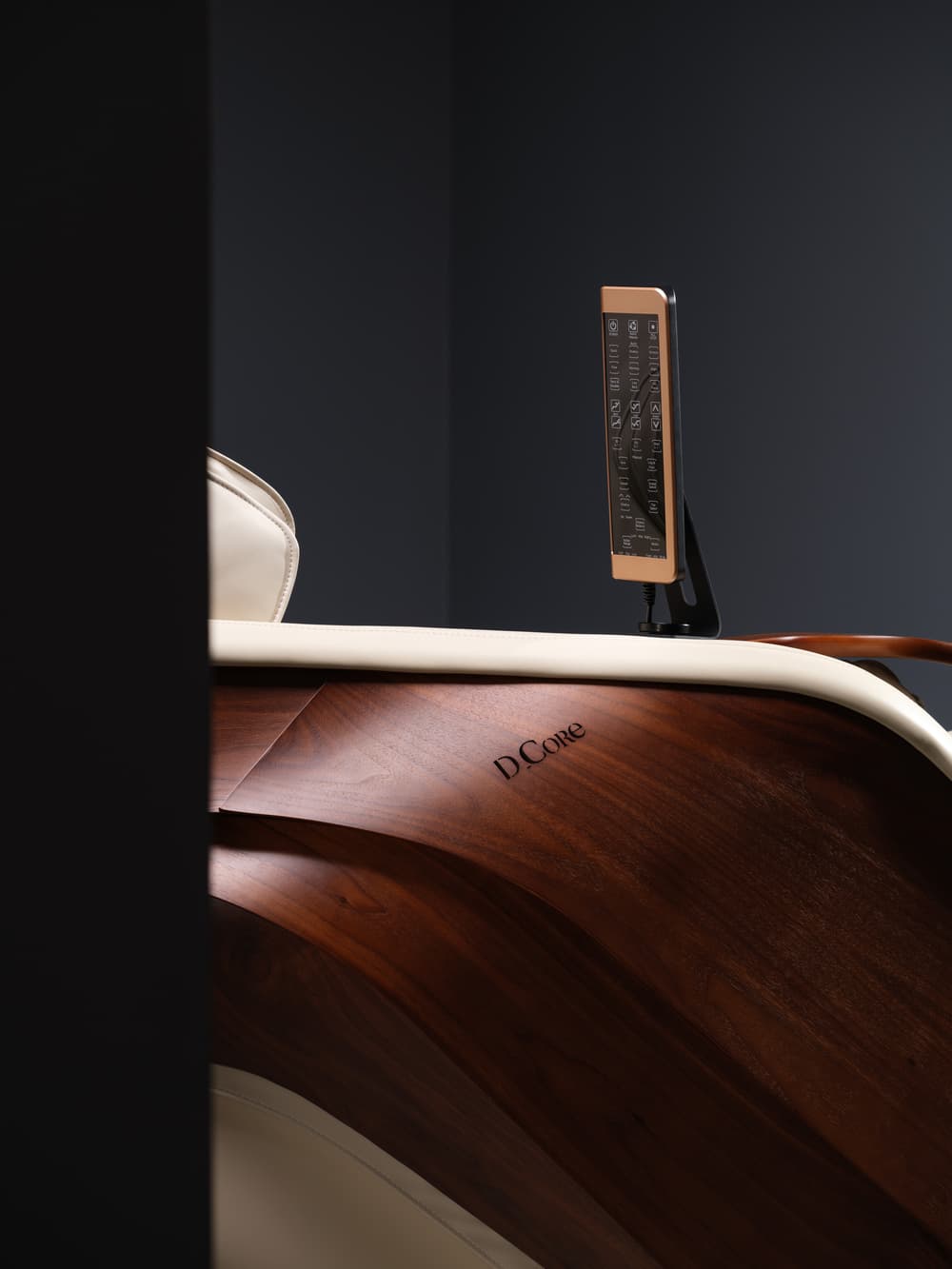 Estetica giapponese. La bellezza naturale del legno di noce